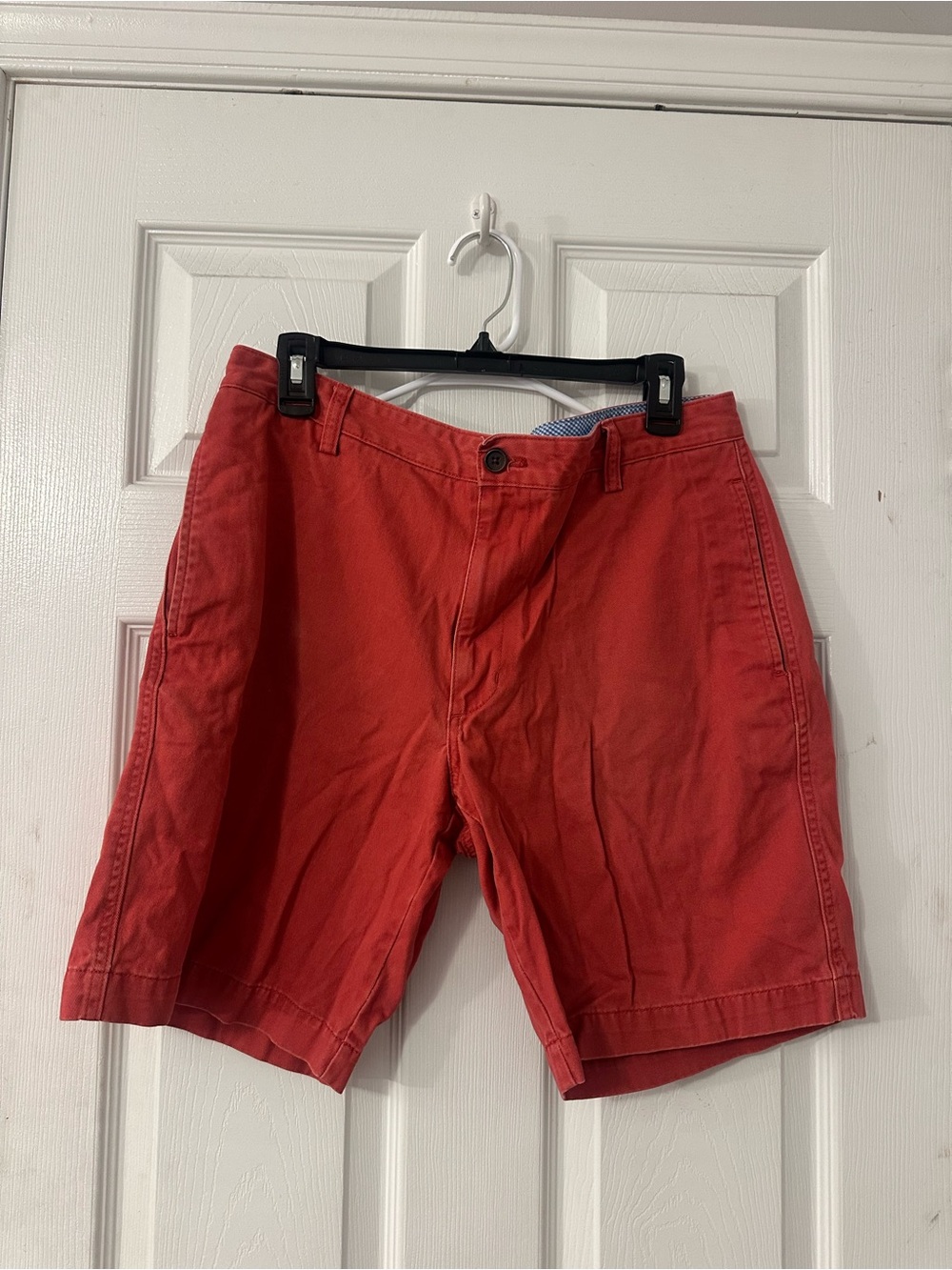 Chaps Men's Red Cargo Shorts